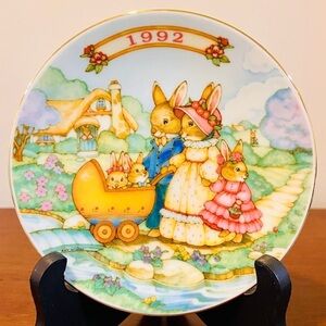 Vintage 1992 “Springtime Stroll” by Avon Porcelain Easter Plate Trimmed …